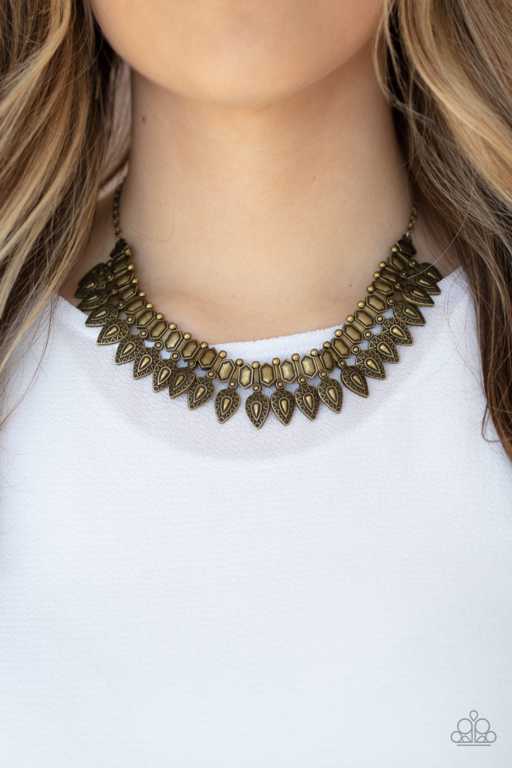 Paparazzi  When The Hunter Becomes The Hunted - Brass Necklace #1642