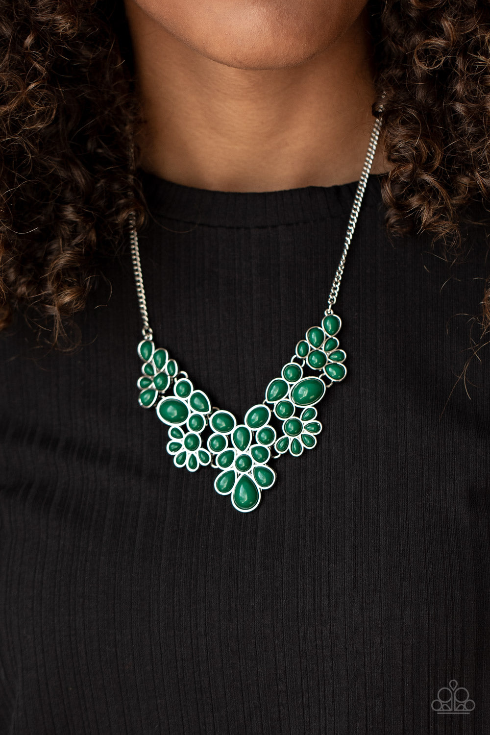 Paparazzi - Bohemian Banquet - Green Necklaces  #0137