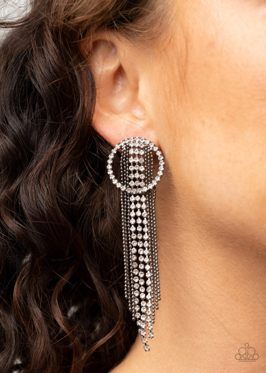 Paparazzi - Dazzle by Default - Black Earrings O/D #008