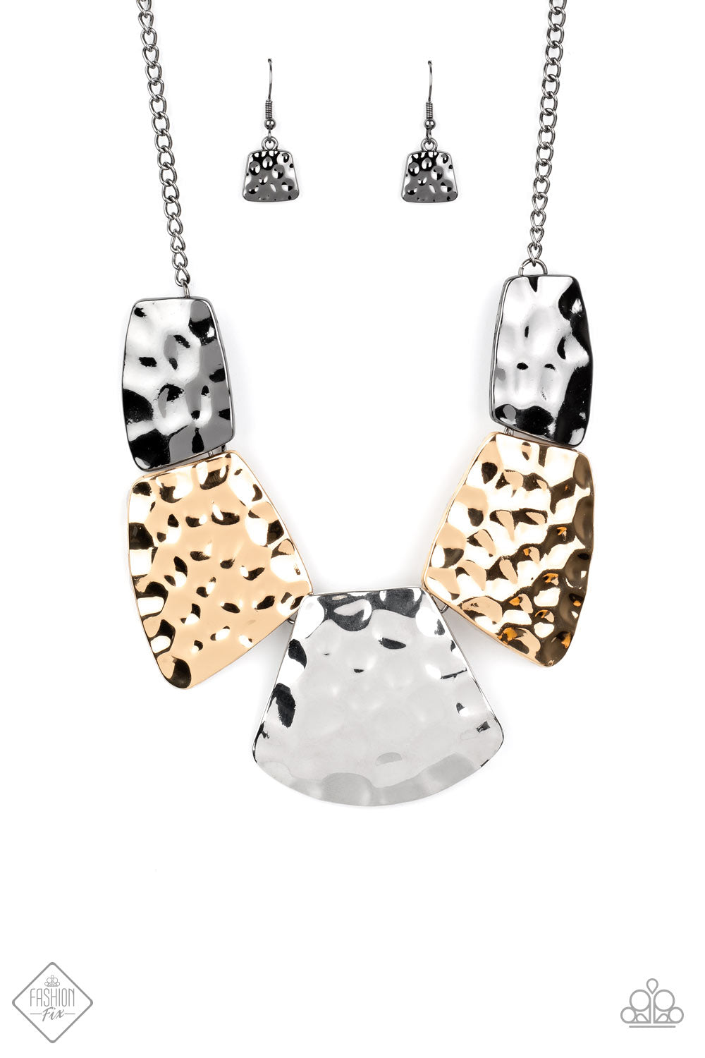 Paparazzi - HAUTE Plates Multi Necklaces  #0191