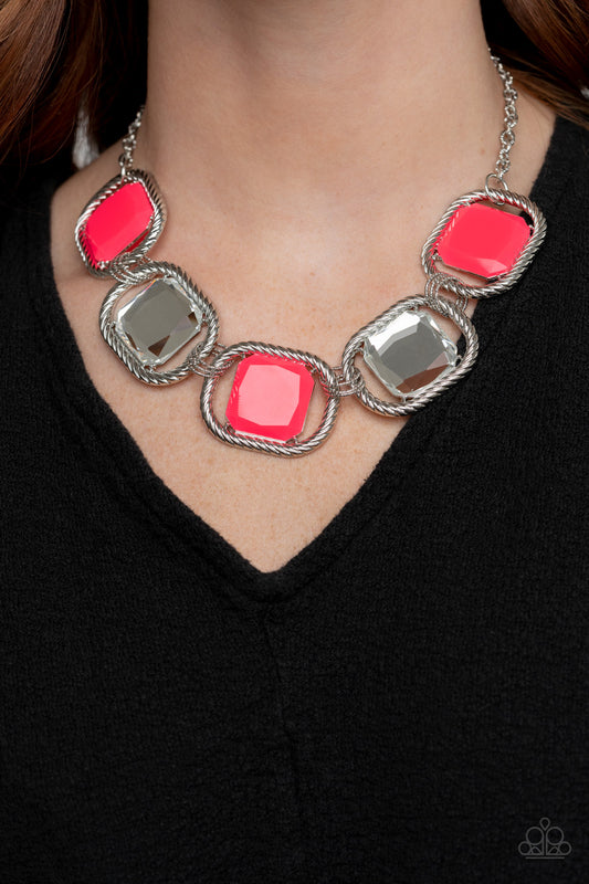 Paparazzi - Pucker Up - Pink Necklaces  #1415