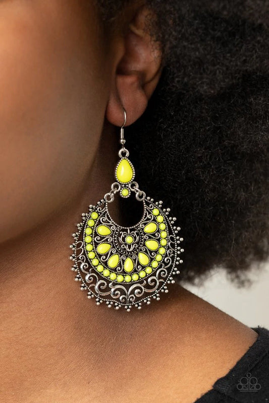 Paparazzi - Laguna Leisure - Yellow Earrings #0889
