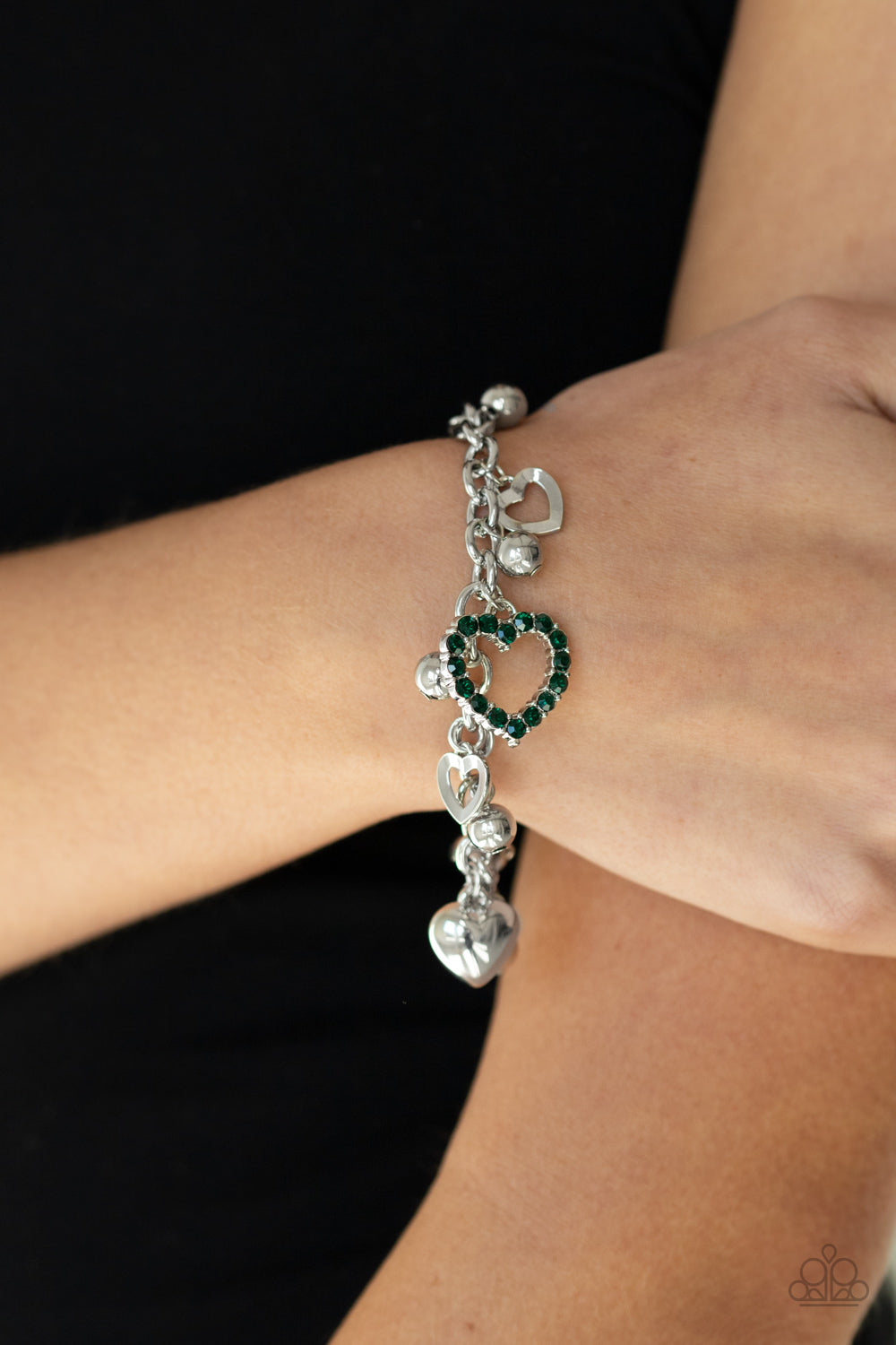 Paparazzi - Beautifully Big-Hearted - Green Bracelet #0591