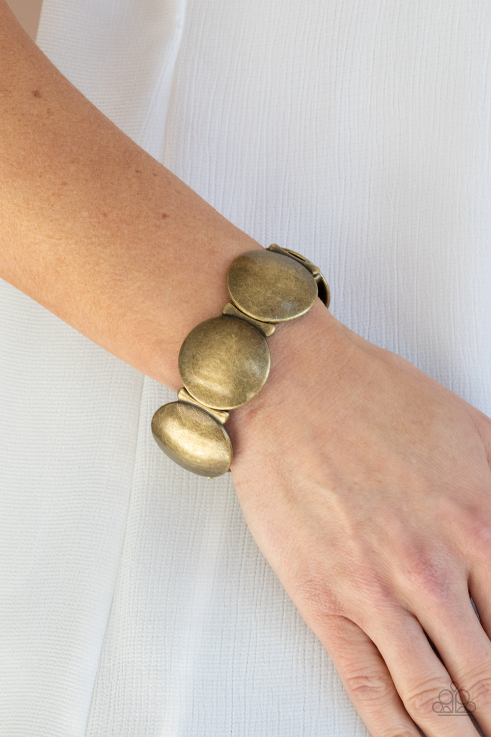 Paparazzi - Going, Going, GONG! - Brass Bracelet #0512