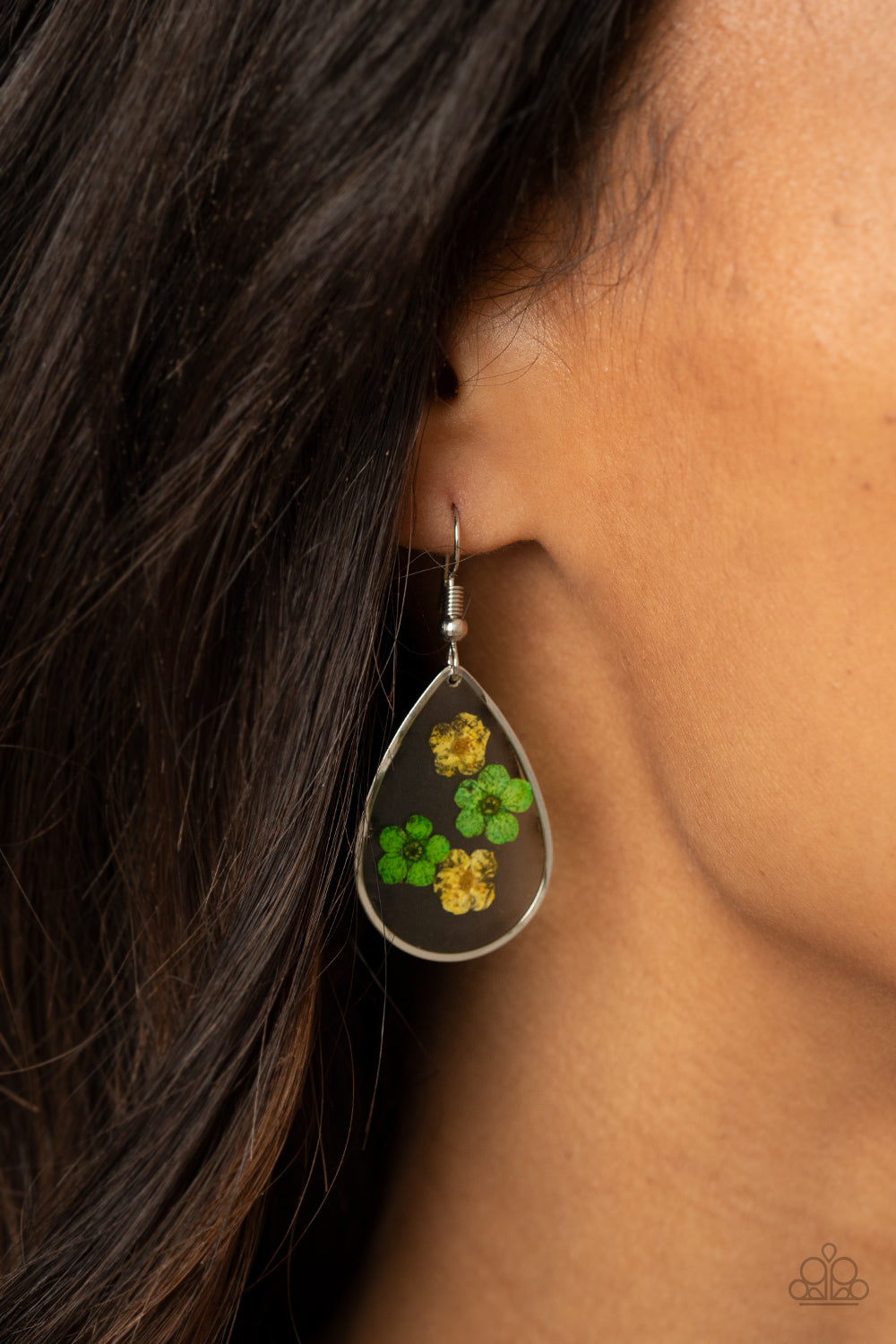 Paparazzi - Perennial Prairie - Yellow Earrings #0636