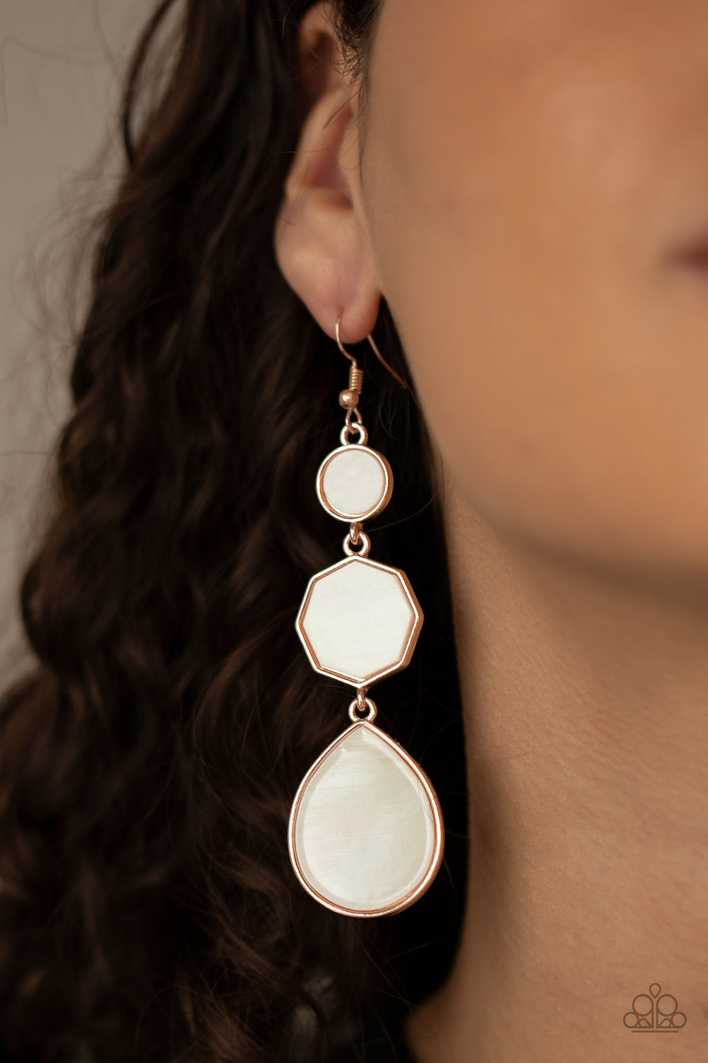 Paparazzi - Progressively Posh - Rose Gold Earrings  #0877