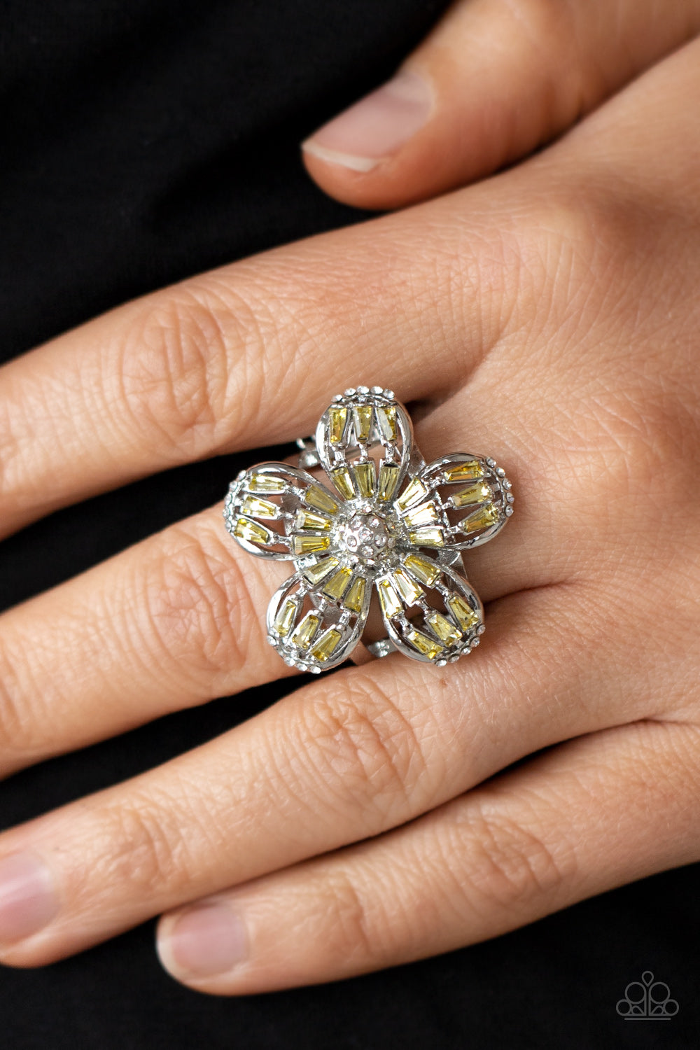 Paparazzi - Botanical Ballroom - Yellow Ring #R013