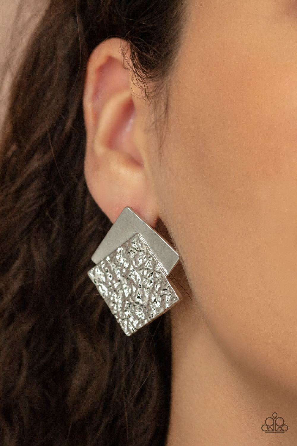 Paparazzi- Square With Style - Silver Earrings#1890