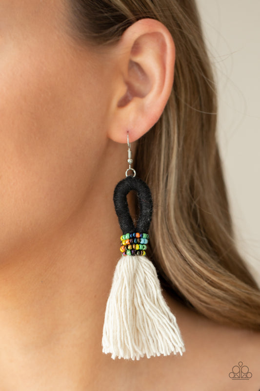 Paparazzi - The Dustup - Black Earrings #0643