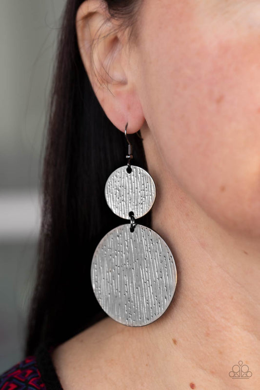 Paparazzi - Status CYMBAL - Black Earrings  #0894