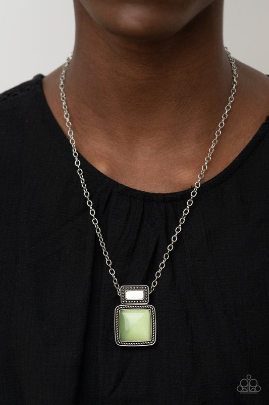 Paparazzi - Ethereally Elemental - Green Necklace #0018