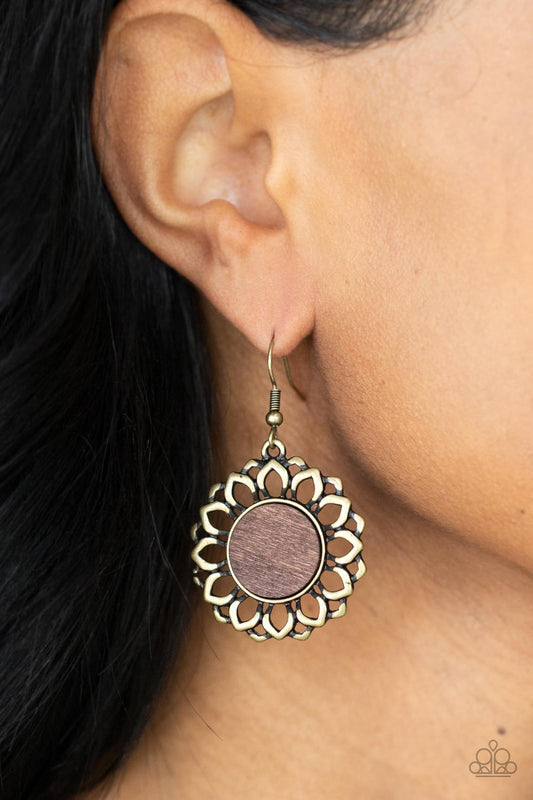 Paparazzi - Farmhouse Fashionista - Brass Earrings  #0703