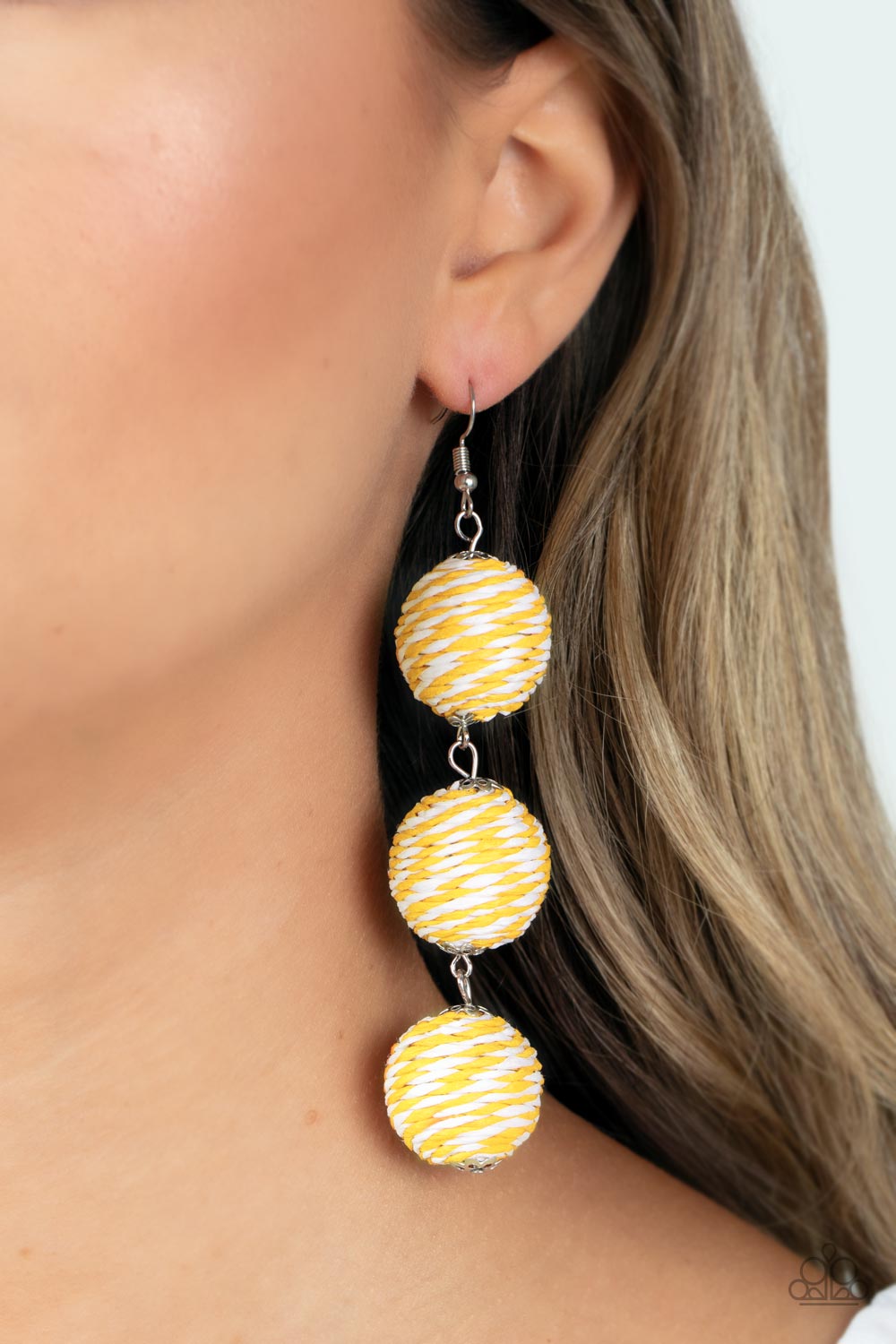 Paparazzi -  Laguna Lanterns - Yellow Earrings   #1749