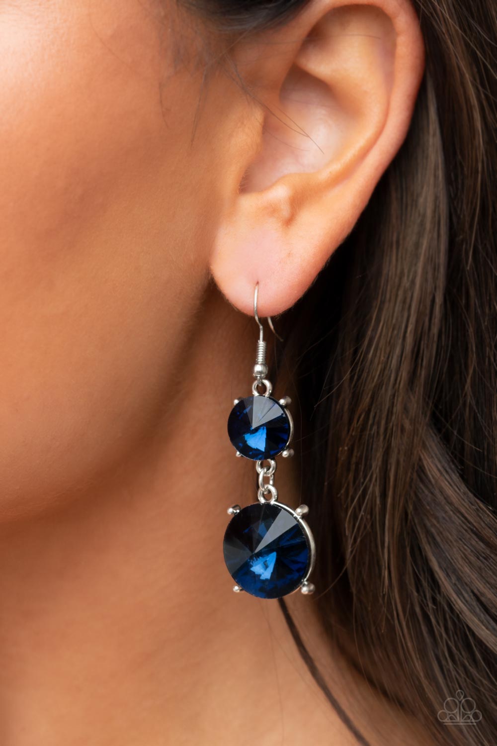 Paparazzi - Sizzling Showcase - Blue Earrings  #1839