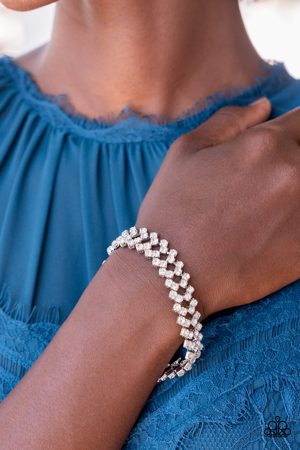 Paparazzi - Seize the Sizzle - White Bracelets  #1213