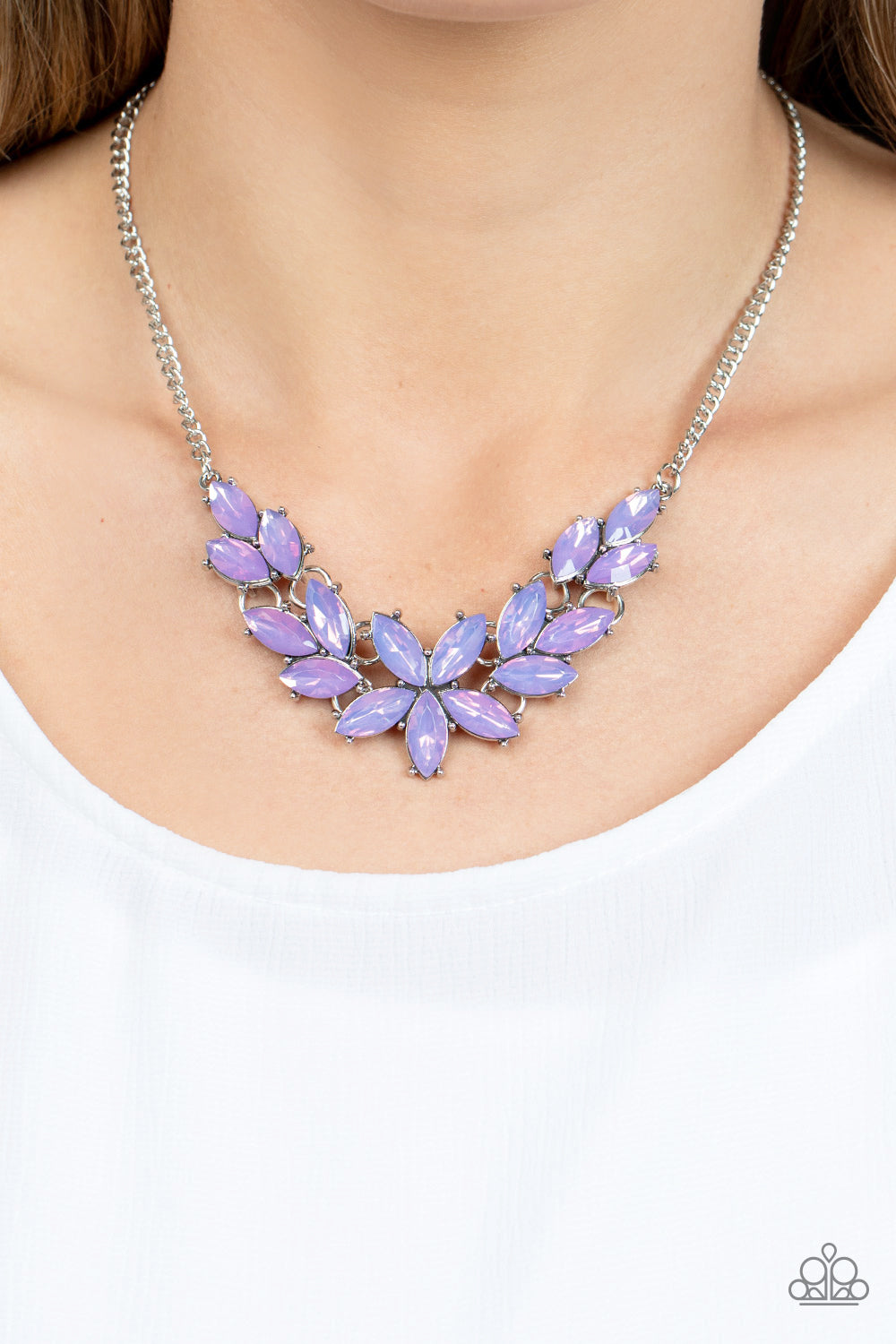 Paparazzi - Ethereal Efflorescence - Purple Necklaces  #2104