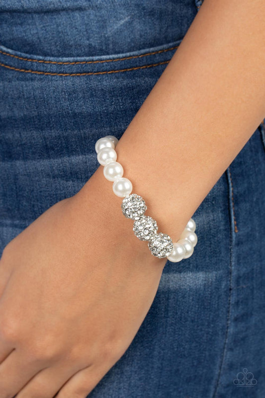 Paparazzi - Breathtaking Ball - White Bracelets #1223