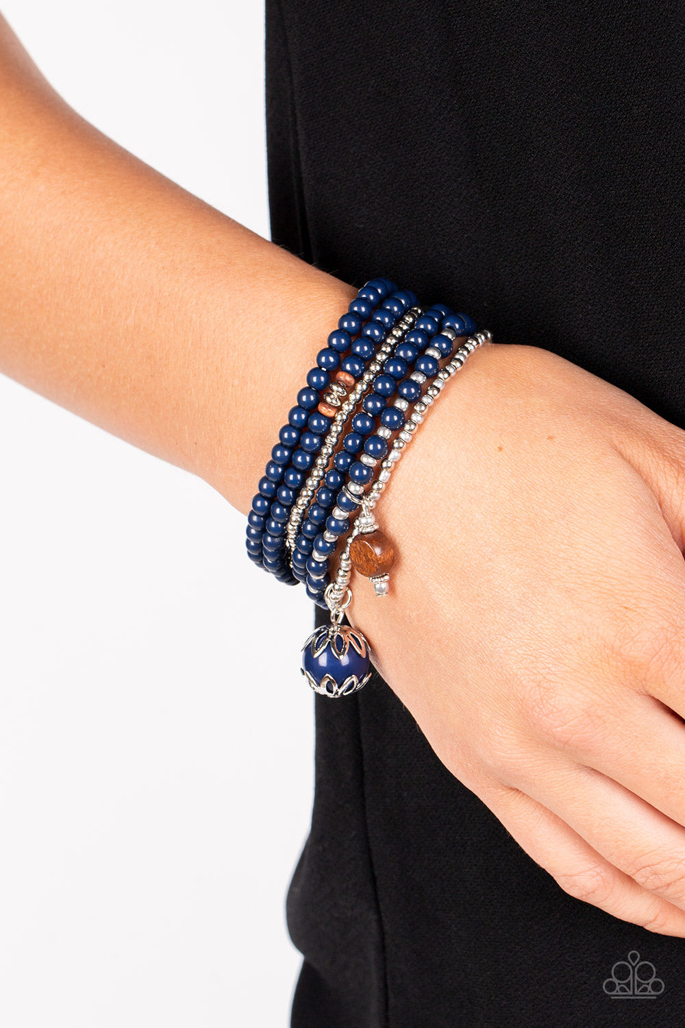 Paparazzi - Epic Escapade - Blue Bracelets #1179