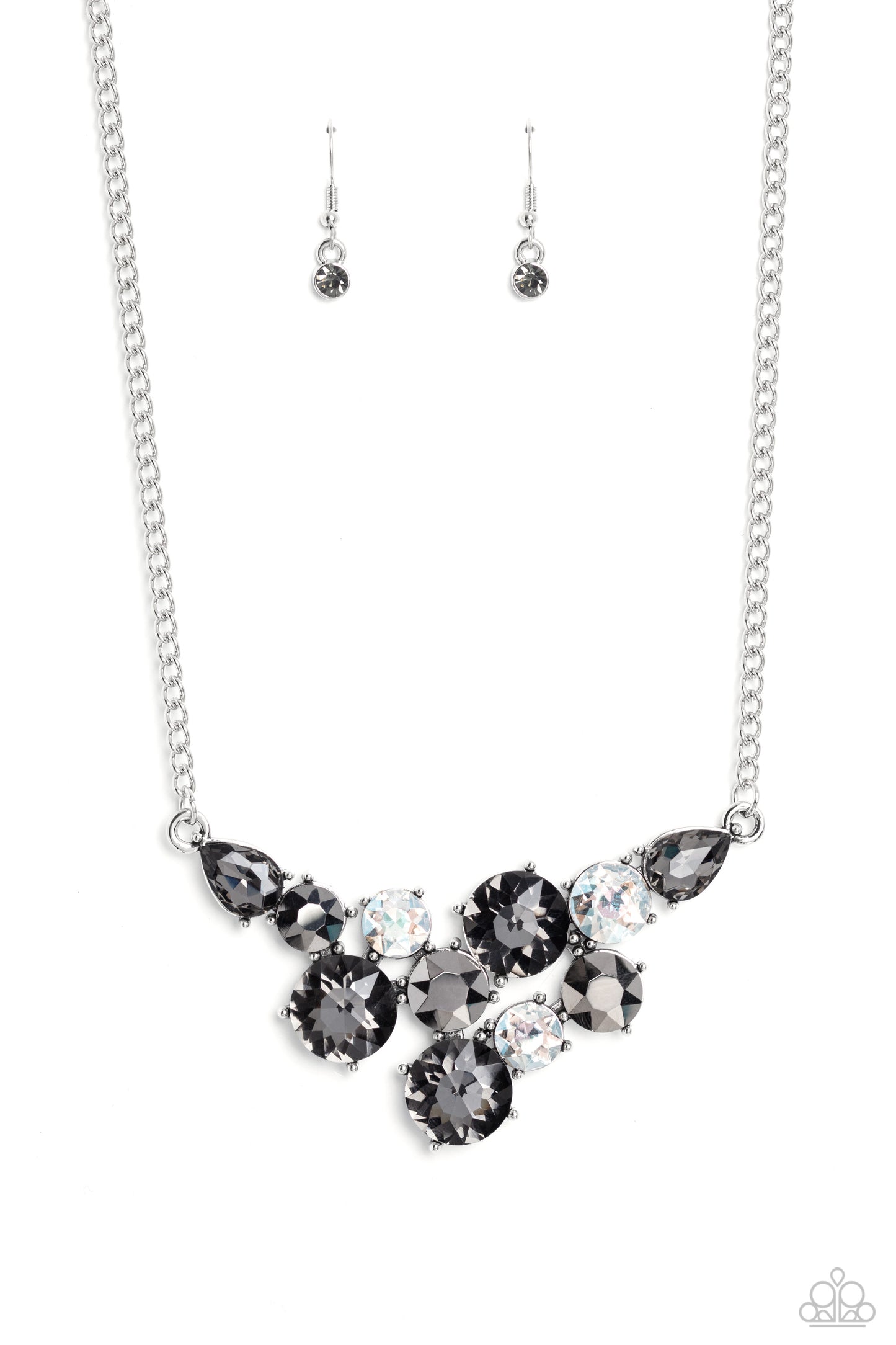 Paparazzi - Round Royalty - Silver Necklaces #2165