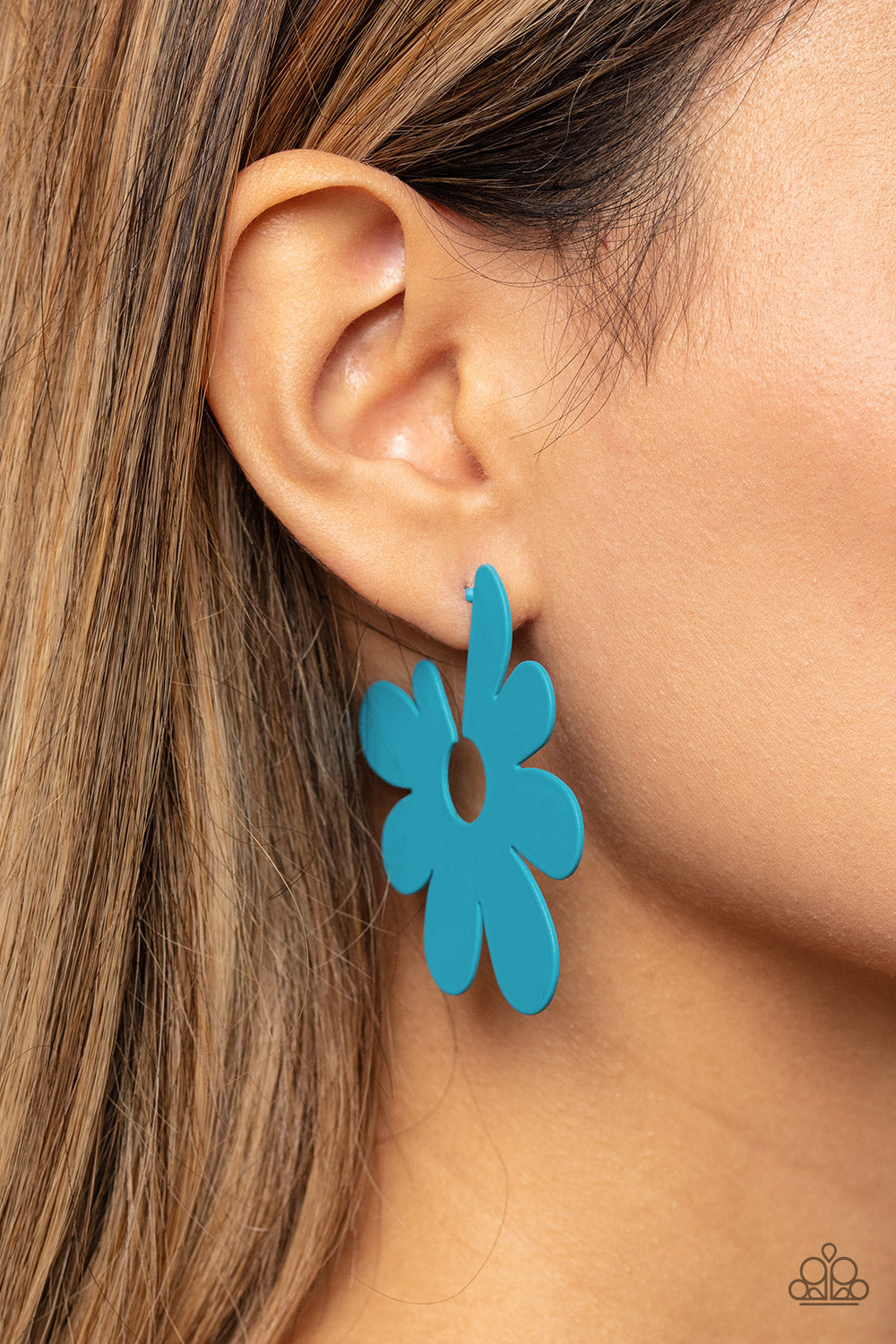 Paparazzi - Flower Power Fantasy - Blue Earrings #2051