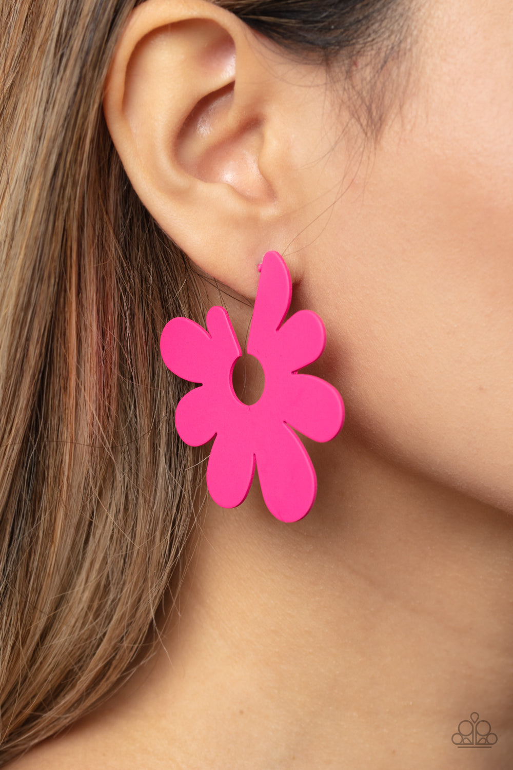 Paparazzi - Flower Power Fantasy - Pink Earrings #2001