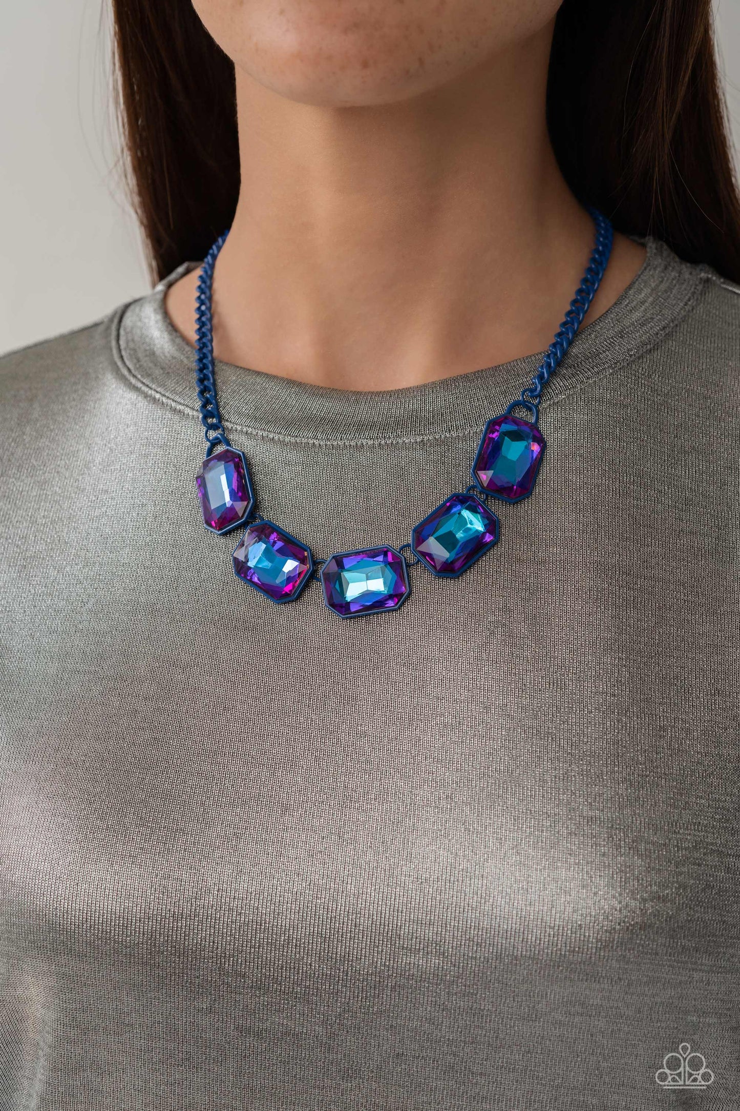 Paparazzi - Emerald City Couture - Blue Necklaces  #2136