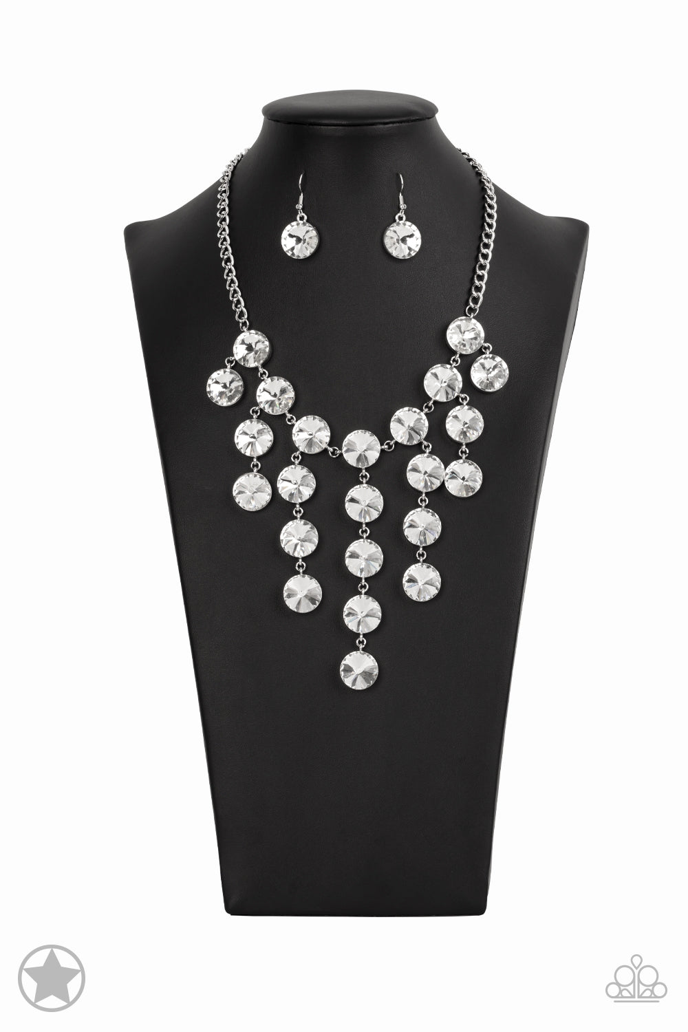 Paparazzi - Spotlight Stunner - White Necklace  #1673